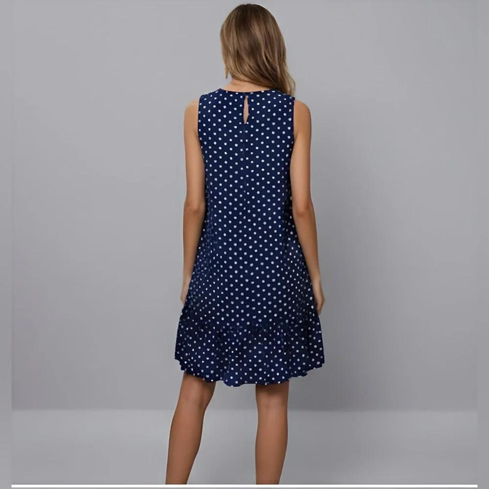Polka Dot Ruffle Hem Dress - Picture 4 of 7